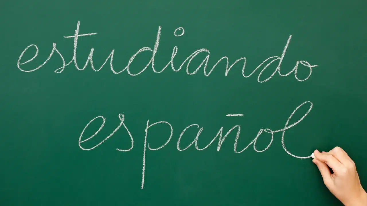 Curso gratuito de espanhol