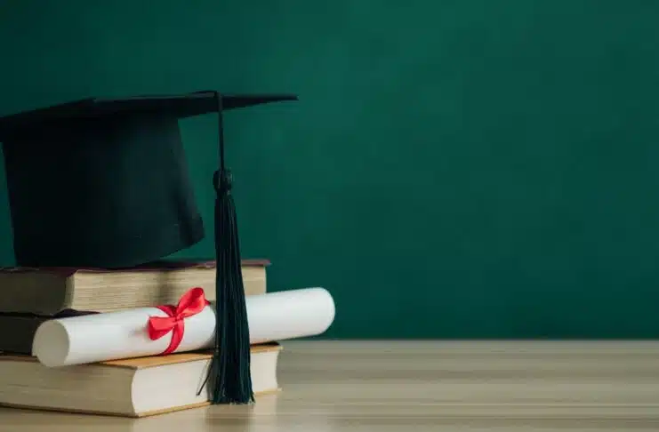 pós-graduação de aperfeiçoamento gratuito